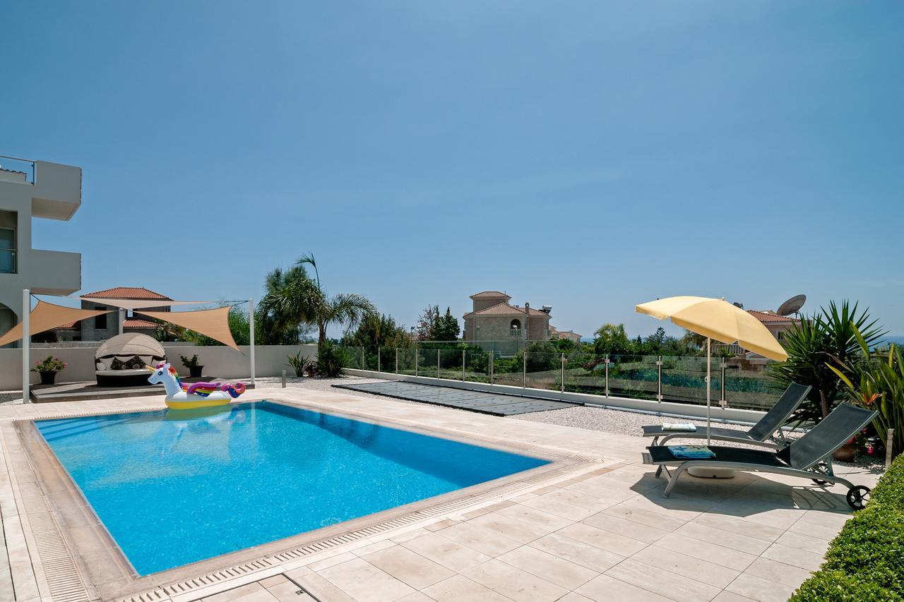 Villa Verdi: Luxury Villa With Private Pool Péjia Kültér fotó